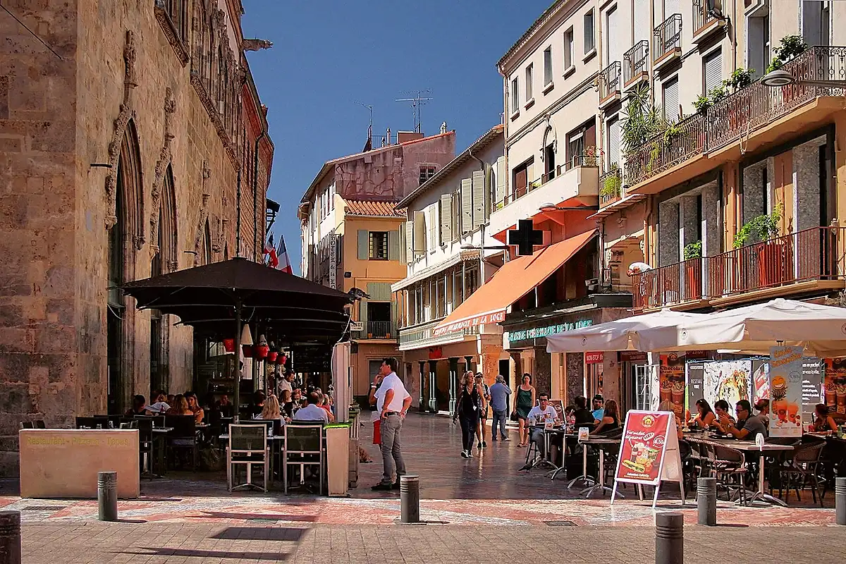 Perpignan vue depuis l'espace public