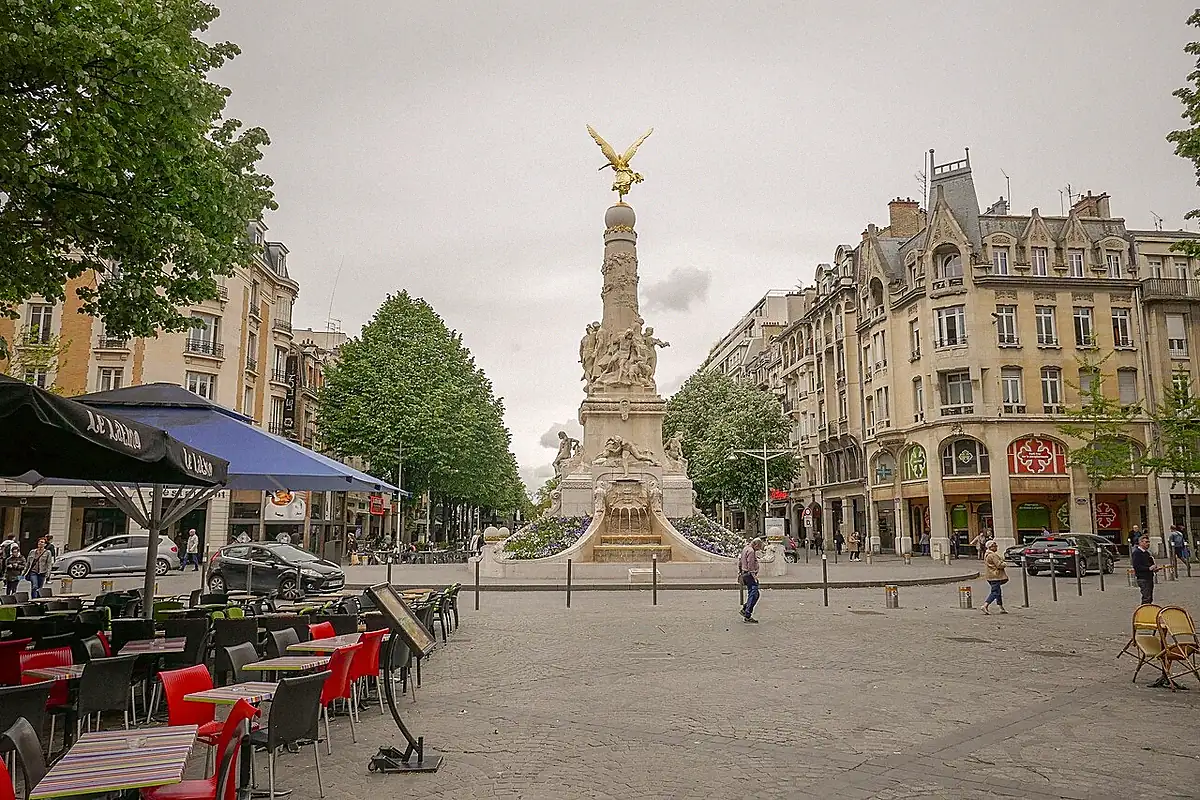 Reims vue depuis l'espace public