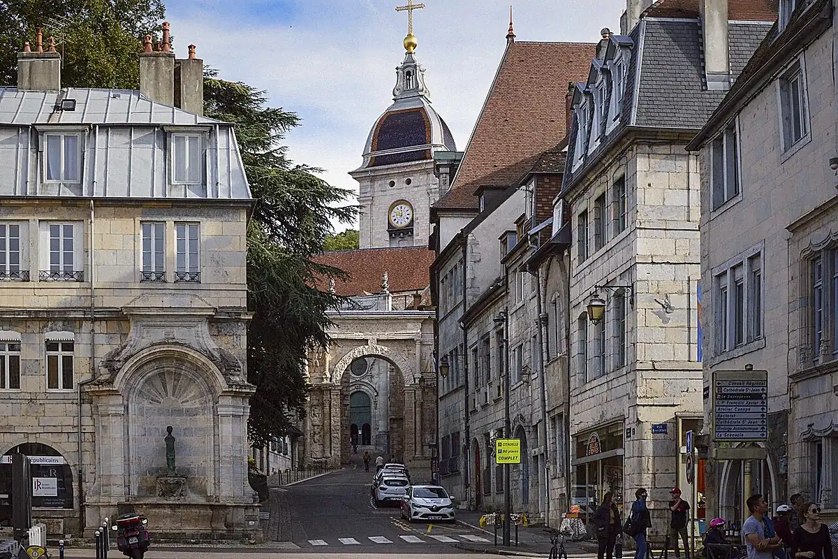Besançon vue depuis l'espace public